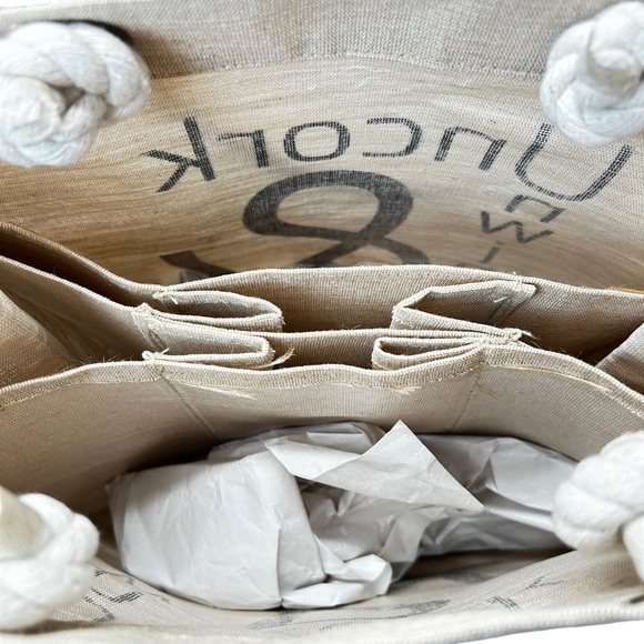 Wine Bottle Shopping Bag Uncork & Unwind - Picture 6 of 7